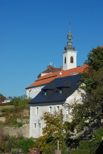 Okolí stavby